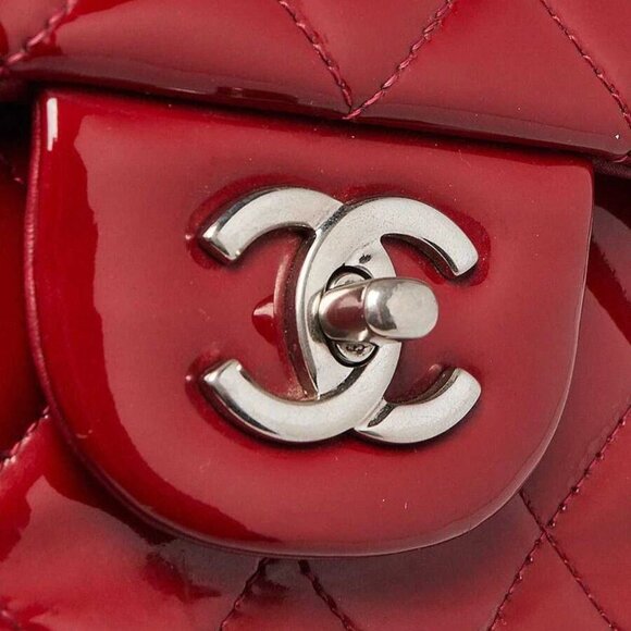 Chanel Red Quilted Patent Leather Classic Jumbo Double Flap Bag - Picture 2 of 9